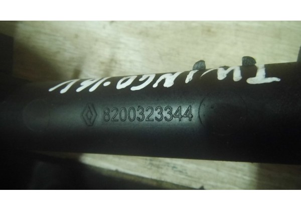 Маслозаливна горловина Renault Modus, Clio 2-4, Twingo 1-2, Sandero, Logan, 1.2 16V, 8200323344 *